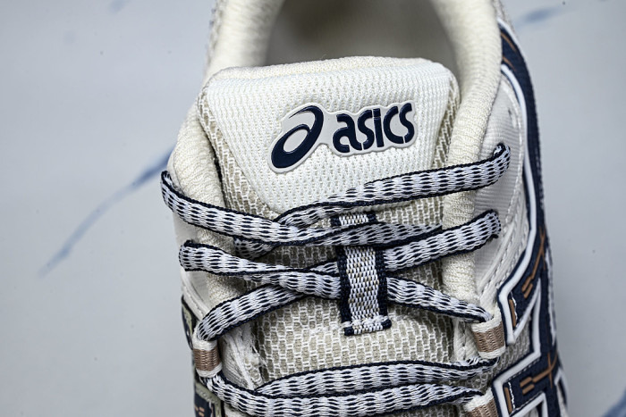 1203B133-025 GEL NYC CASUAL BREATHABLE PROFESSIONAL RUNNING SHOES BEIGE/OFF WHITE