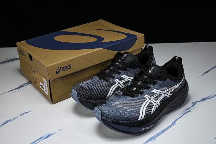 1013A170-001 MAGIC SPEED 4 MEN'S AND WOMEN'S RACING TRAINING RUNNING SHOES BLACK/INKINESS