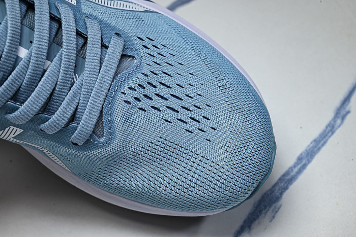 1011B873-402 MAGIC SPEED 4 BLUE/WHITE/BLUE