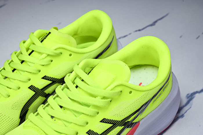 1011B875-750 MAGIC SPEED 4 SAFETY YELLOW/BLACK