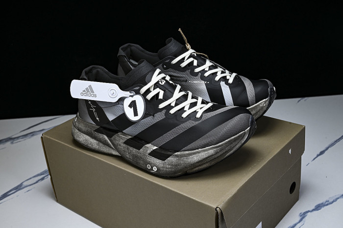KI7128 Y-3 ADIOS PRO 4 BLACK/OFF WHITE/GREY FIVE