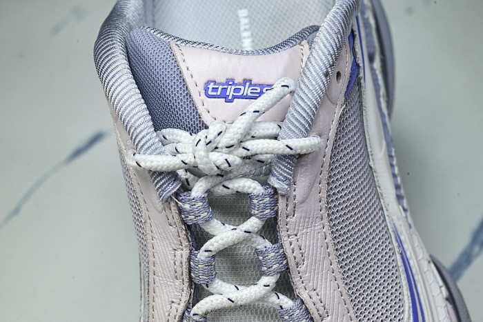 WTSM0 5550 TRIPLE S 2 FASHIONABLE RUNNING SHOES WHITE/PINK/BLUE