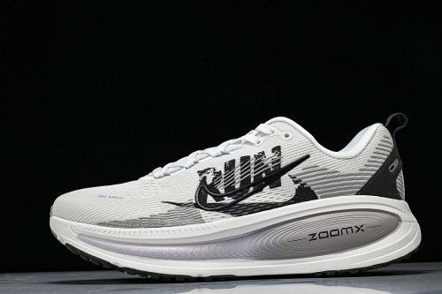 IB5726-100 VOMERO 18 VERSATILE ANTI SLIP LOW TOP RUNNING SHOES LIGHT GRAY/GREY