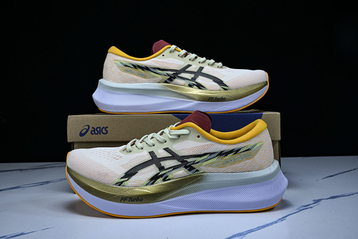 1011C102-100 MAGIC SPEED 4 ORANGE/WHITE/GREEN