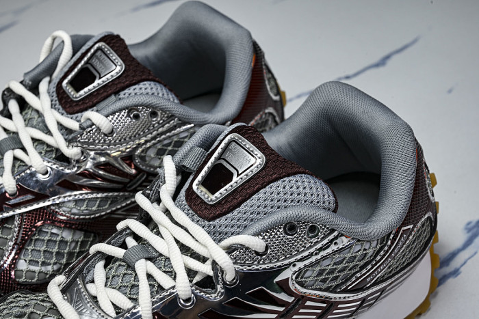 THICK-SOLED BREATHABLE MESH CASUAL SPORTS SHOES GREY/WINE RED