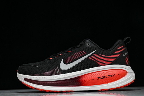 HM6803-008 VOMERO 18 VERSATILE ANTI SLIP LOW TOP RUNNING SHOES RED/BLACK