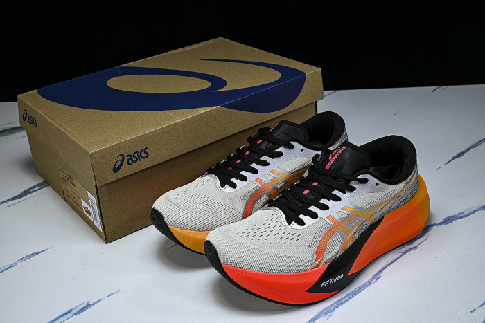 1011C178-200 MAGIC SPEED 4 GREY/ORANGE/BLACK