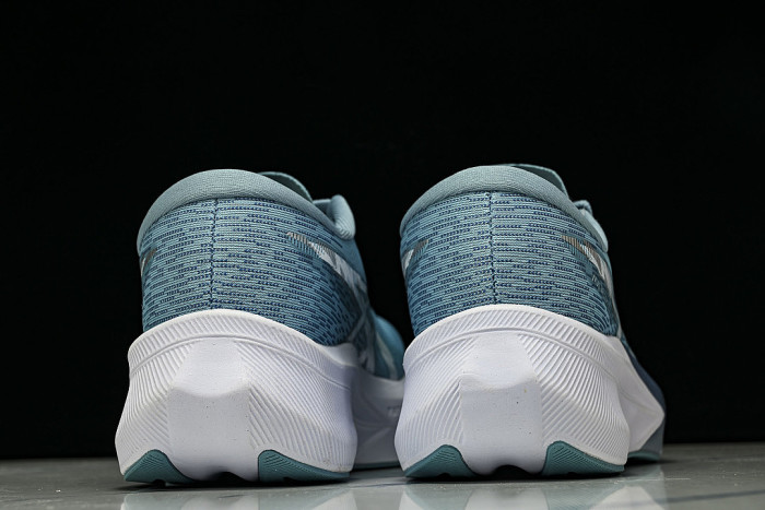 1011B873-402 MAGIC SPEED 4 BLUE/WHITE/BLUE