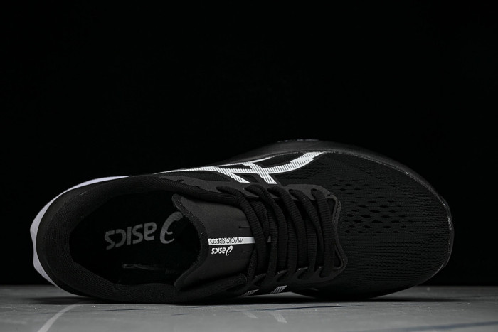 1011B704-001 MAGIC SPEED 4 BLACK/WHITE/BLACK