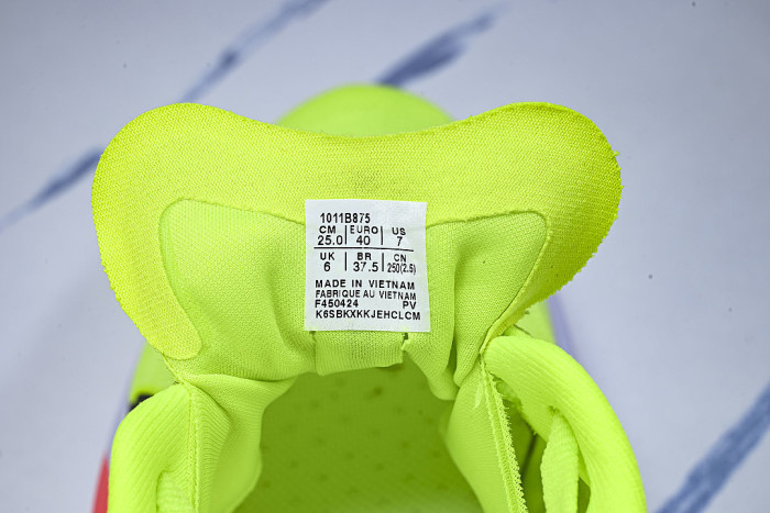 1011B875-750 MAGIC SPEED 4 SAFETY YELLOW/BLACK