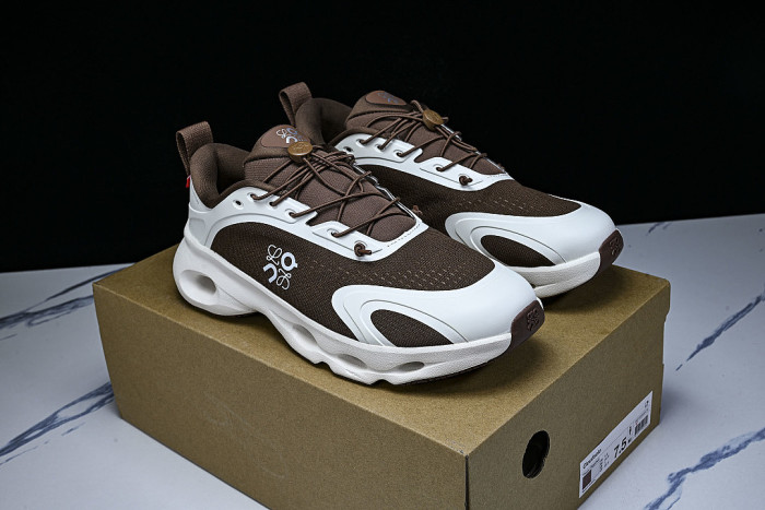 3MF30665479 ON JOINTLY DESIGNED CLOUDTILT CASUAL RUNNING SHOES COFFEE/CHOCOLATE