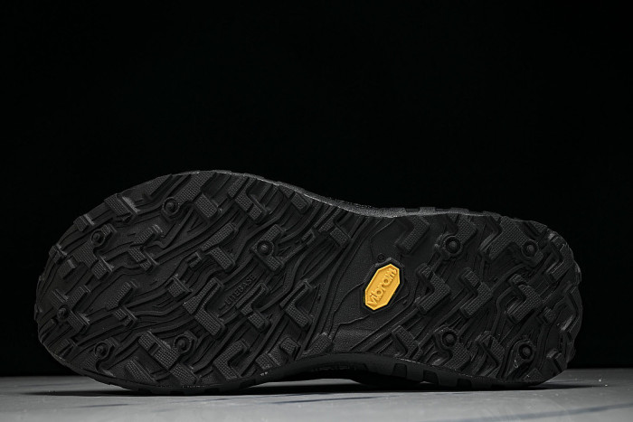 WEAR-RESISTANT CASUAL RUNNING SHOES BLACK/BLACK/BLACK