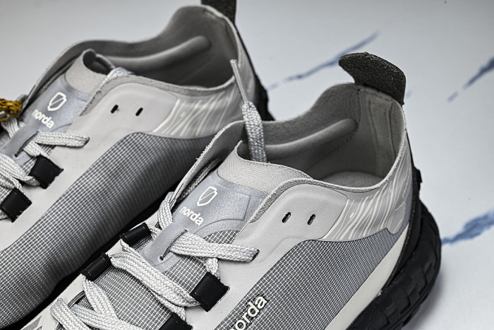 WEAR-RESISTANT CASUAL RUNNING SHOES GREY/BLACK/GREY