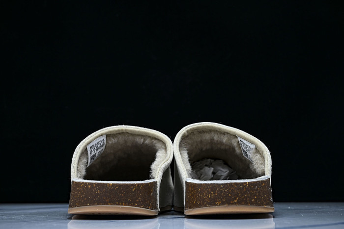 JP8730 ADIMULE MAGIC BEIGE/WONDER BEIGE/GUM 2