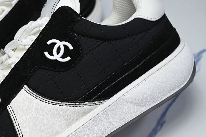 24B PAIR C CASUAL SPORTS SHOES AND SNEAKERS BLACK/INKINESS
