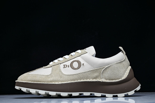 2026 THE NEW WOMEN'S SHOES ARE MADE OF COWHIDE AND TECHNOLOGICAL FABRIC SPORTS SHOES WHEAT/SAND