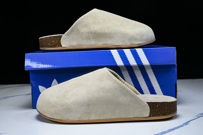 JP8730 ADIMULE MAGIC BEIGE/WONDER BEIGE/GUM 2