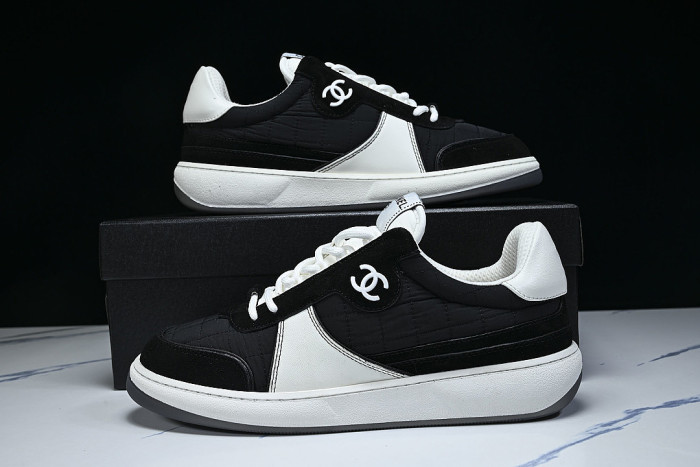 24B PAIR C CASUAL SPORTS SHOES AND SNEAKERS BLACK/INKINESS