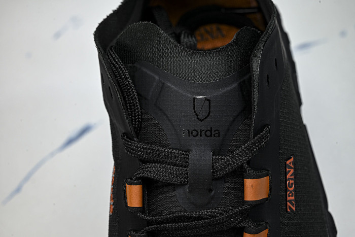 WEAR-RESISTANT CASUAL RUNNING SHOES BLACK/BLACK/BLACK
