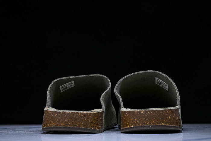 IH6907 ADIMULE SLIDES OLIVE STRATA/OLIVE STRATA/GUM