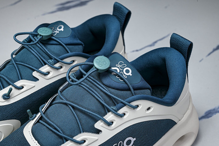 3MF30665478 ON JOINTLY DESIGNED CLOUDTILT CASUAL RUNNING SHOES NAVY BLUE/BLUE