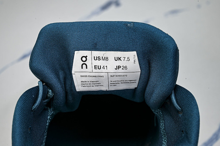 3MF30665478 ON JOINTLY DESIGNED CLOUDTILT CASUAL RUNNING SHOES NAVY BLUE/BLUE