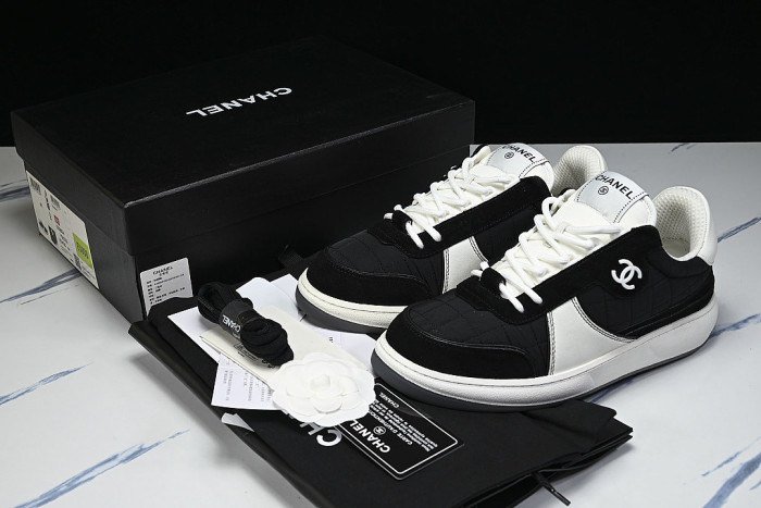 24B PAIR C CASUAL SPORTS SHOES AND SNEAKERS BLACK/INKINESS