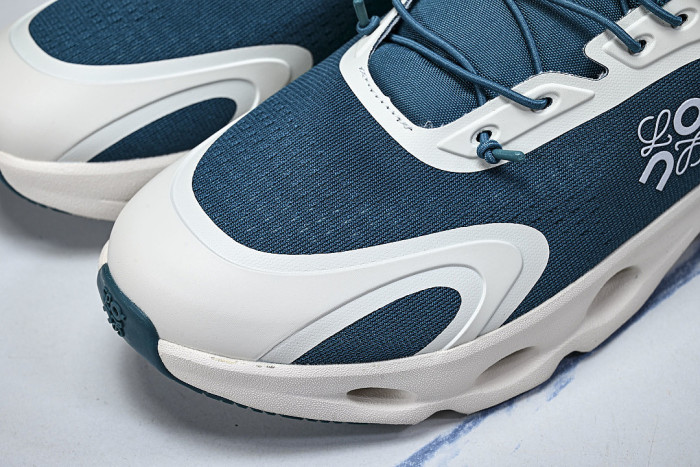 3MF30665478 ON JOINTLY DESIGNED CLOUDTILT CASUAL RUNNING SHOES NAVY BLUE/BLUE