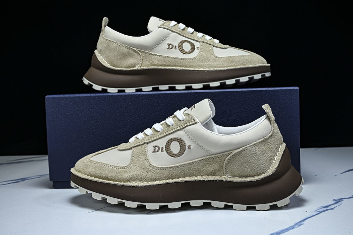 2026 THE NEW WOMEN'S SHOES ARE MADE OF COWHIDE AND TECHNOLOGICAL FABRIC SPORTS SHOES WHEAT/SAND