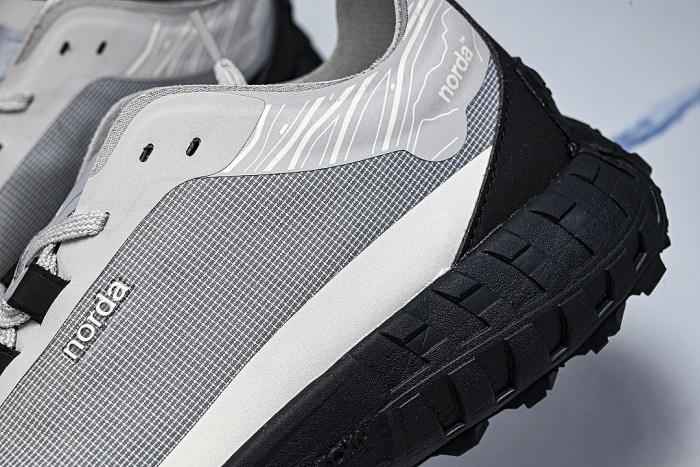 WEAR-RESISTANT CASUAL RUNNING SHOES GREY/BLACK/GREY