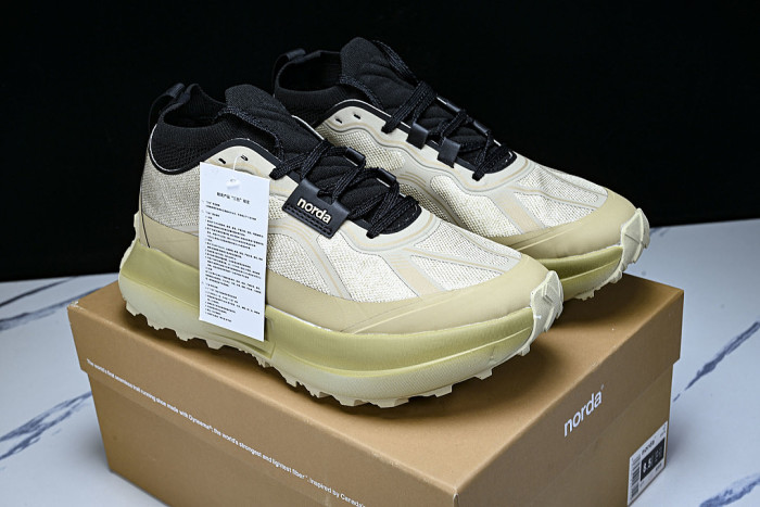 WEAR-RESISTANT OFF-ROAD RUNNING SHOES BEIGE/BROWN/GREEN