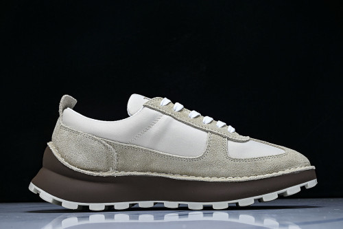 2026 THE NEW WOMEN'S SHOES ARE MADE OF COWHIDE AND TECHNOLOGICAL FABRIC SPORTS SHOES WHEAT/SAND