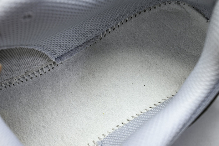 U90605HS RETRO CASUAL SPORTS RUNNING SHOES BLUE/BLUE/BLUE