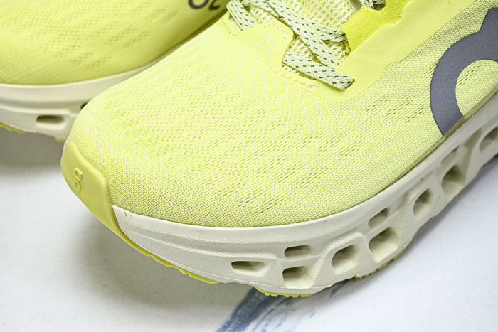 ON RUNNING CLOUDMONSTER 3 YELLOW/YELLOW/YELLOW