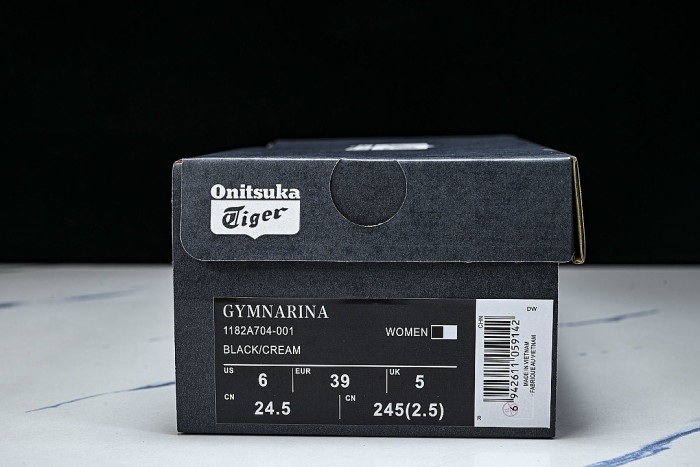 1182A704-001 GYMNARINA BLACK/CREAM