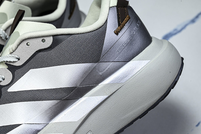 K15668 ADIZERO EVO SL GREY FIVE/MATTE SILVER/LINEN GREEN