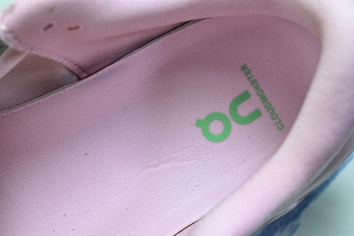 ON RUNNING CLOUDMONSTER 3 PINK/GREEN/PINK