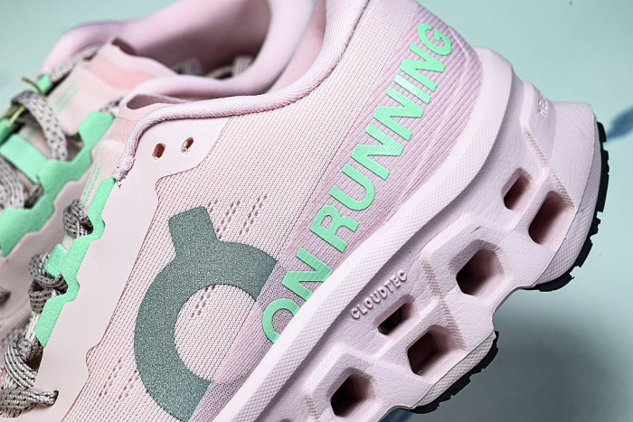 ON RUNNING CLOUDMONSTER 3 PINK/GREEN/PINK