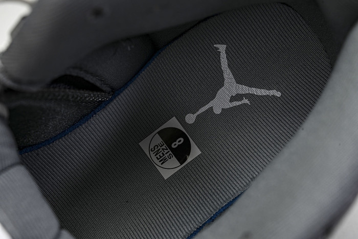 CT8013-015 JORDAN 12 RETRO STEALTH/WHITE/COOL GREY