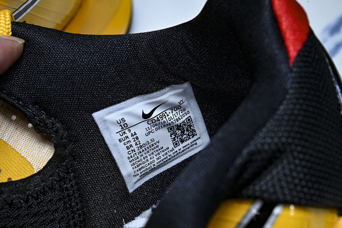 CD4991-700 KOBE 5 PROTRO BRUCE LEE CASUAL RUNNING SHOES ORANGE/BLACK