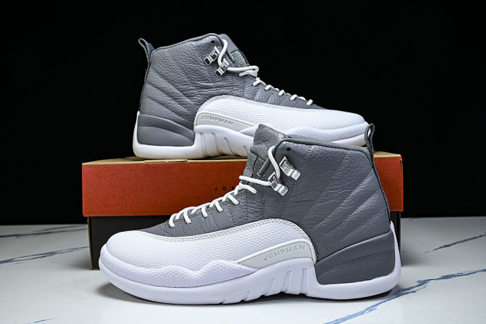 CT8013-015 JORDAN 12 RETRO STEALTH/WHITE/COOL GREY