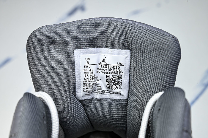 CT8013-015 JORDAN 12 RETRO STEALTH/WHITE/COOL GREY