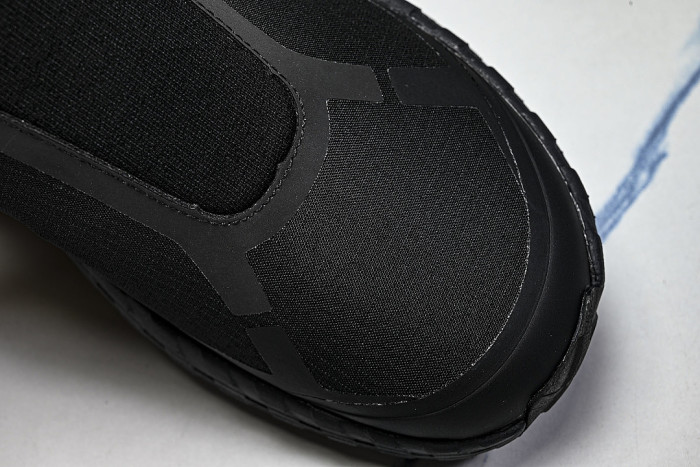 WEAR-RESISTANT CASUAL RUNNING SHOES BLACK/BLACK/BLACK