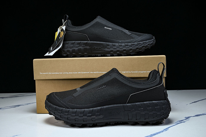 WEAR-RESISTANT CASUAL RUNNING SHOES BLACK/BLACK/BLACK
