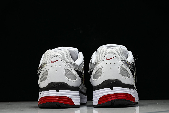 CD6404-102 P-6000 WHITE/METALLIC PLATINUM/VARSITY RED