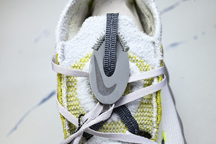 IR2176-100 MIND 002 FLYKNIT WHITE/DARK GREY/PURE PLATINUM/WOLF GREY/BARELY VOLT