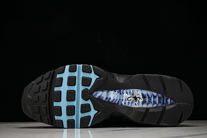 IM4691-001 AIR MAX 95 BLACK/CHROME/GAMMA BLUE/METALLIC SILVER