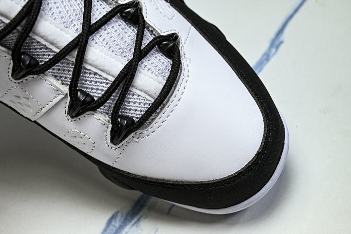 IX6179-100 JORDAN 9 RETRO WHITE/TRUE RED/BLACK