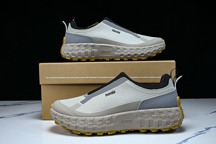 WEAR-RESISTANT CASUAL RUNNING SHOES GREY/GREY/GREY