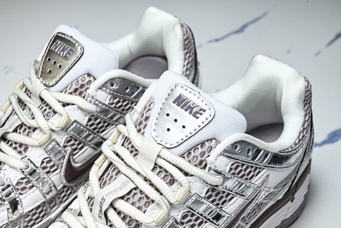 IB4019-019 P-6000 PLATINUM VIOLET/VAST GREY/SUMMIT WHITE/TAUPE GREY